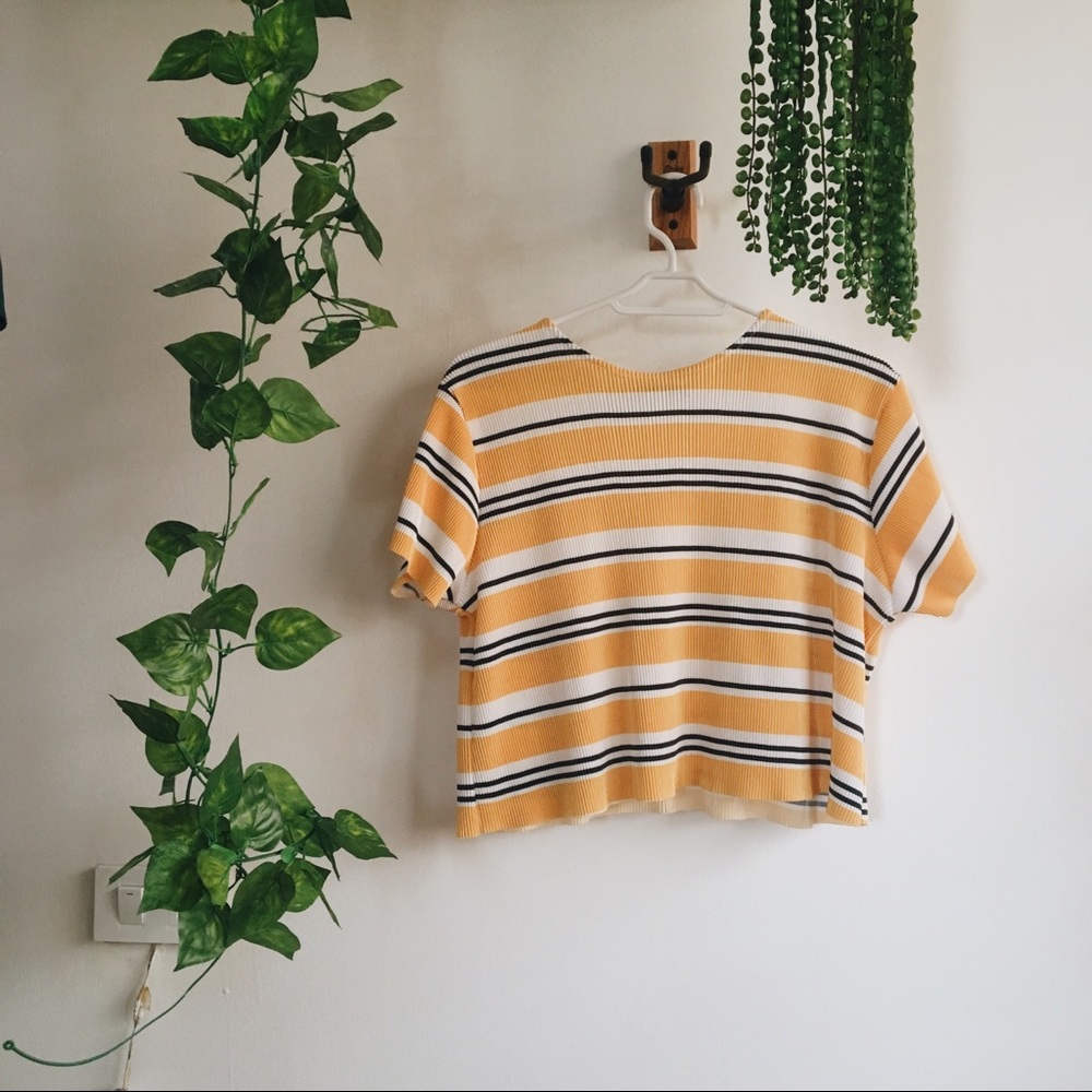 Yellow top